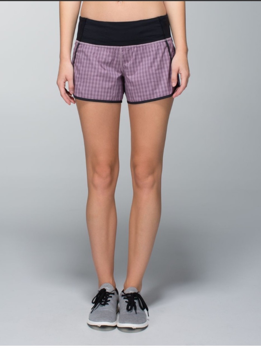 lululemon Run Times Short - Mauvelous Gin Gin Gingham / Black 8